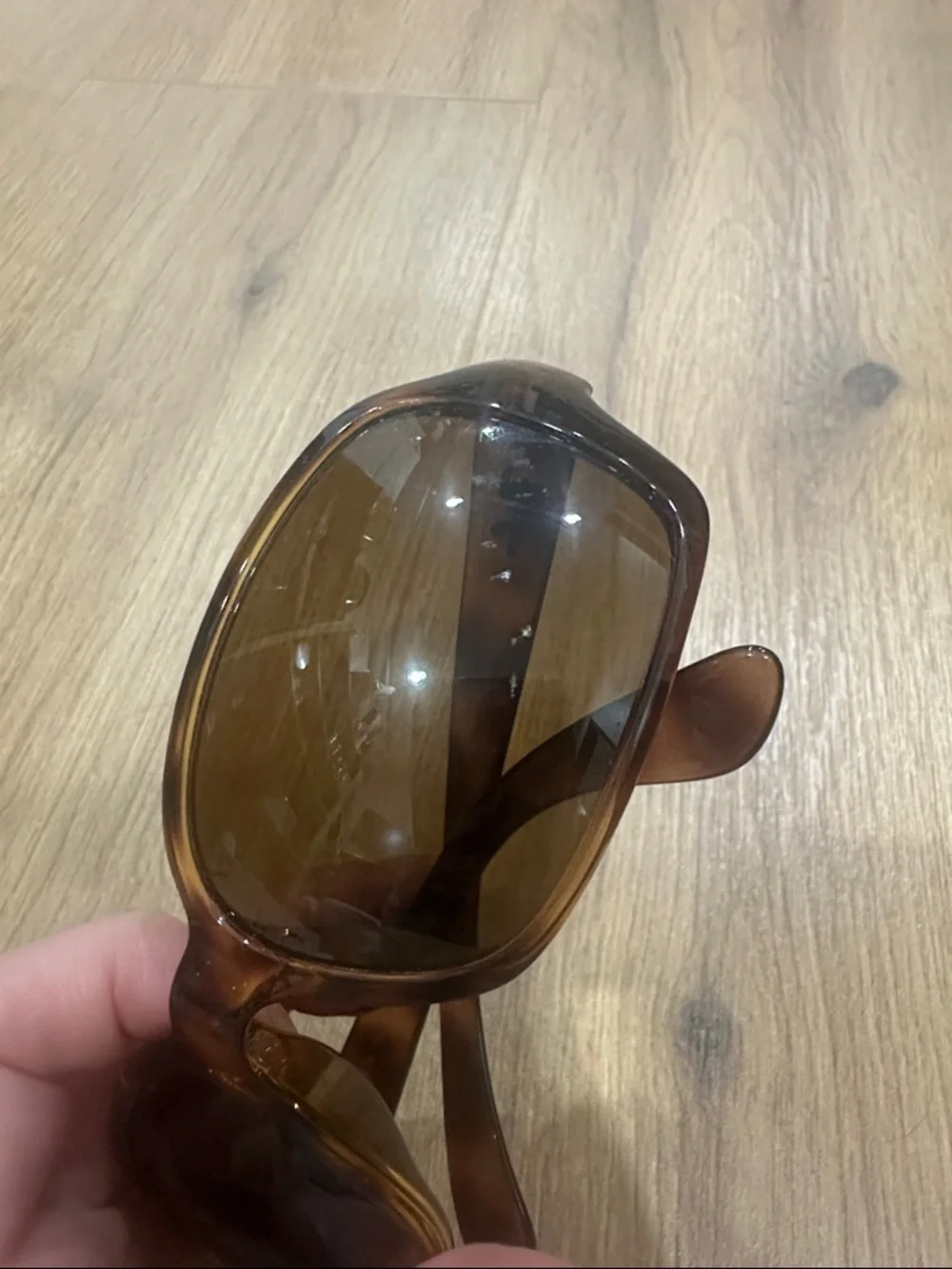 Ray-Ban Women's Tortoiseshell Frame Sunglasses with Brown Lenses - Picture 4 of 4